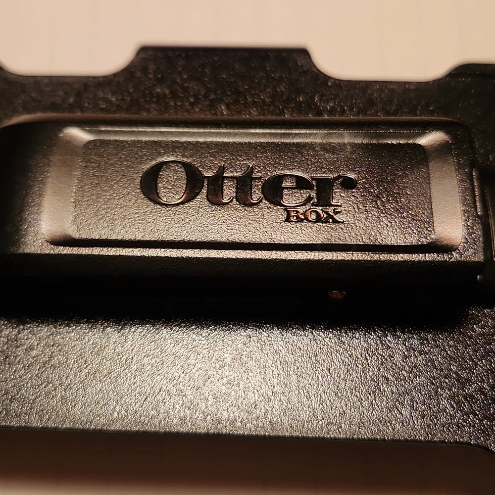 Otter Box Phone Holder/Case/Protector
